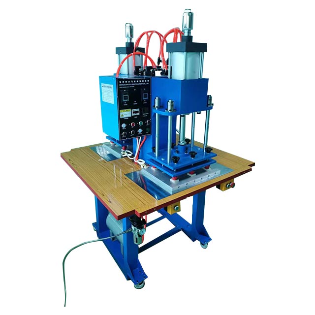 TPU high-frequency embossing machine/leather hot stamping machine/3D high-frequency embossing machine equipment