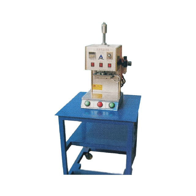 Automotive headlights/waterproof breathable cap hot melt welding machine